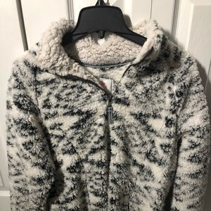 Black and White Patterned Sherpa Pullover